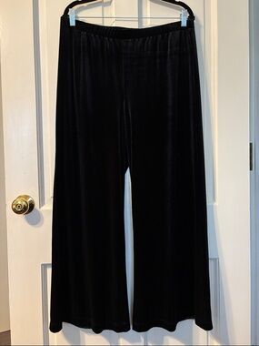Chico's Wide Leg Velvet Pants